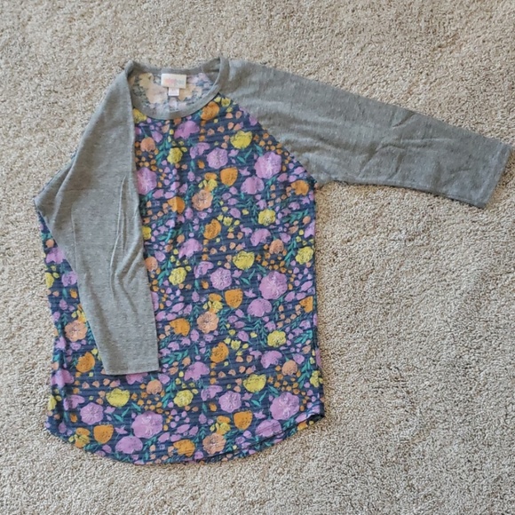 LuLaRoe Randy - Picture 1 of 4